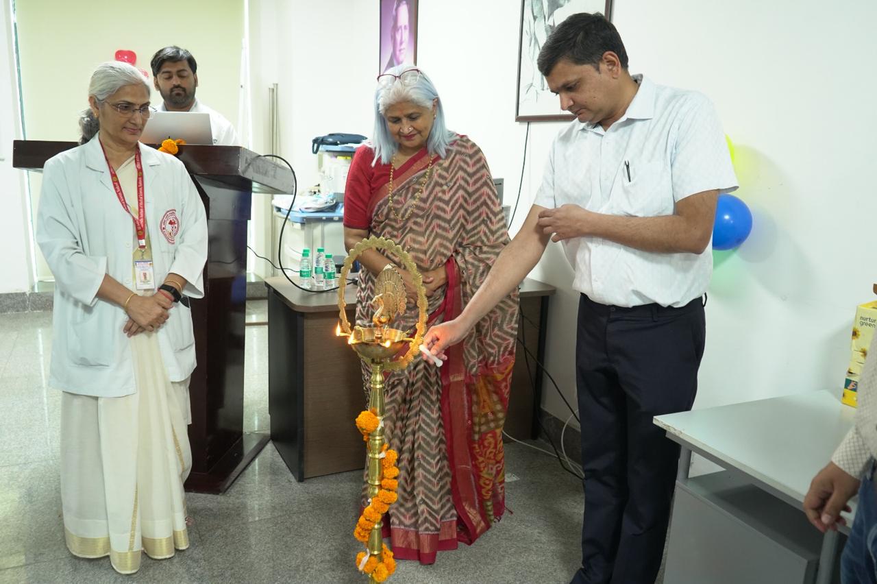 एम्स रायबरेली ने ‘खून के तर्कसंगत इस्तेमाल’ के ​​साथ सुरक्षित ट्रांसफ्यूजन तरीकों को बढ़ावा देने पर सतत चिकित्सा शिक्षा (CME) का आयोजन किया