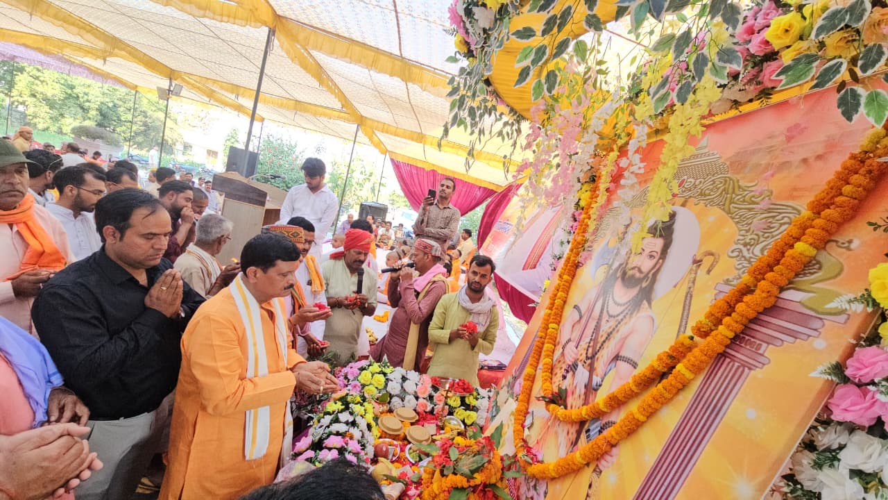 अक्षय तृतीया पर करमा कलां में भगवान परशुराम जयंती धूमधाम से मनाई गई